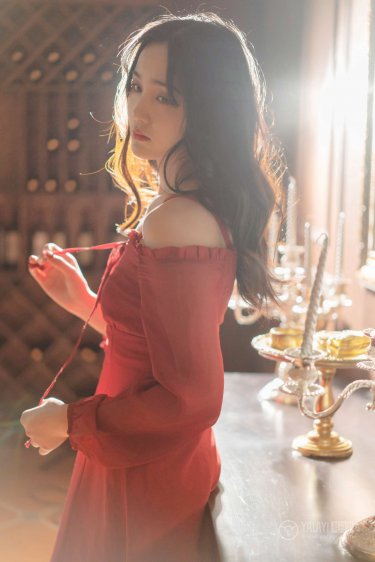 深田咏美和童飞