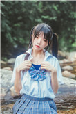 《黑人巨大三根一起进欧美》