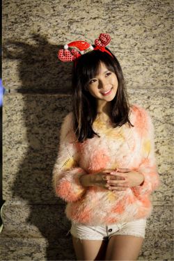 婷婷五月俺也去人妻